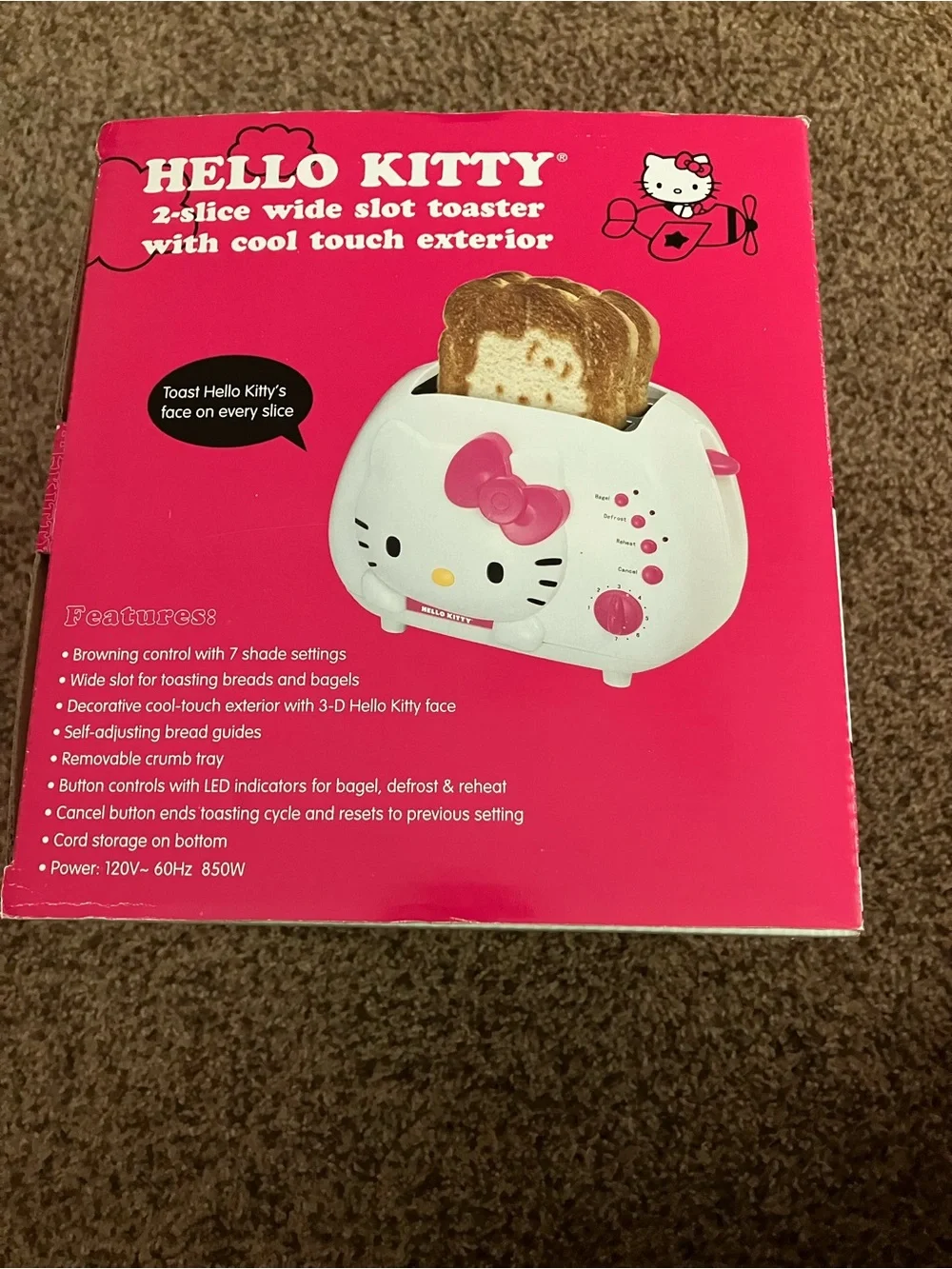 Hello Kitty Wide Slot 2-Slice Toaster with Cool Touch
